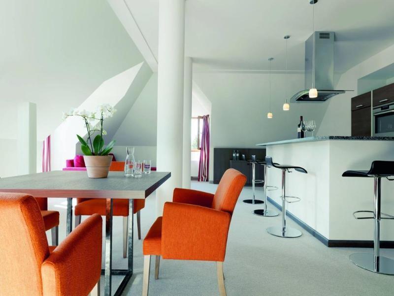 基茨比厄尔玫瑰酒店 外观 照片 Interior of a penthouse apartment